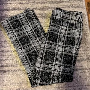 New York and Company pull on boot cut pant